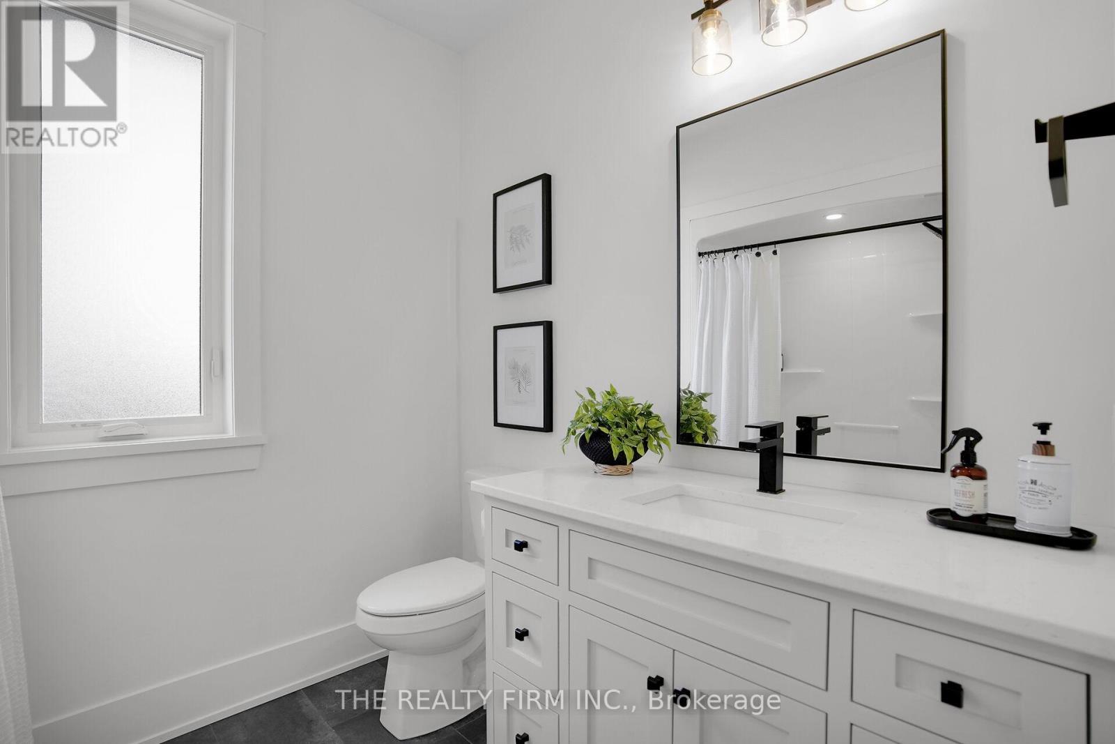 2146 Linkway Boulevard, London South, Ontario  N6K 0K8 - Photo 24 - X12384511