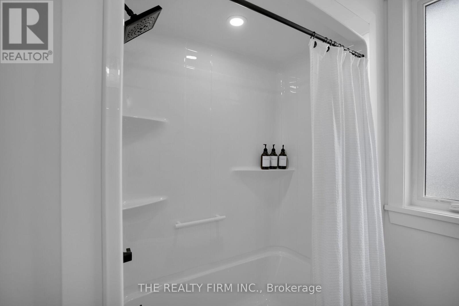 2146 Linkway Boulevard, London South, Ontario  N6K 0K8 - Photo 25 - X12384511
