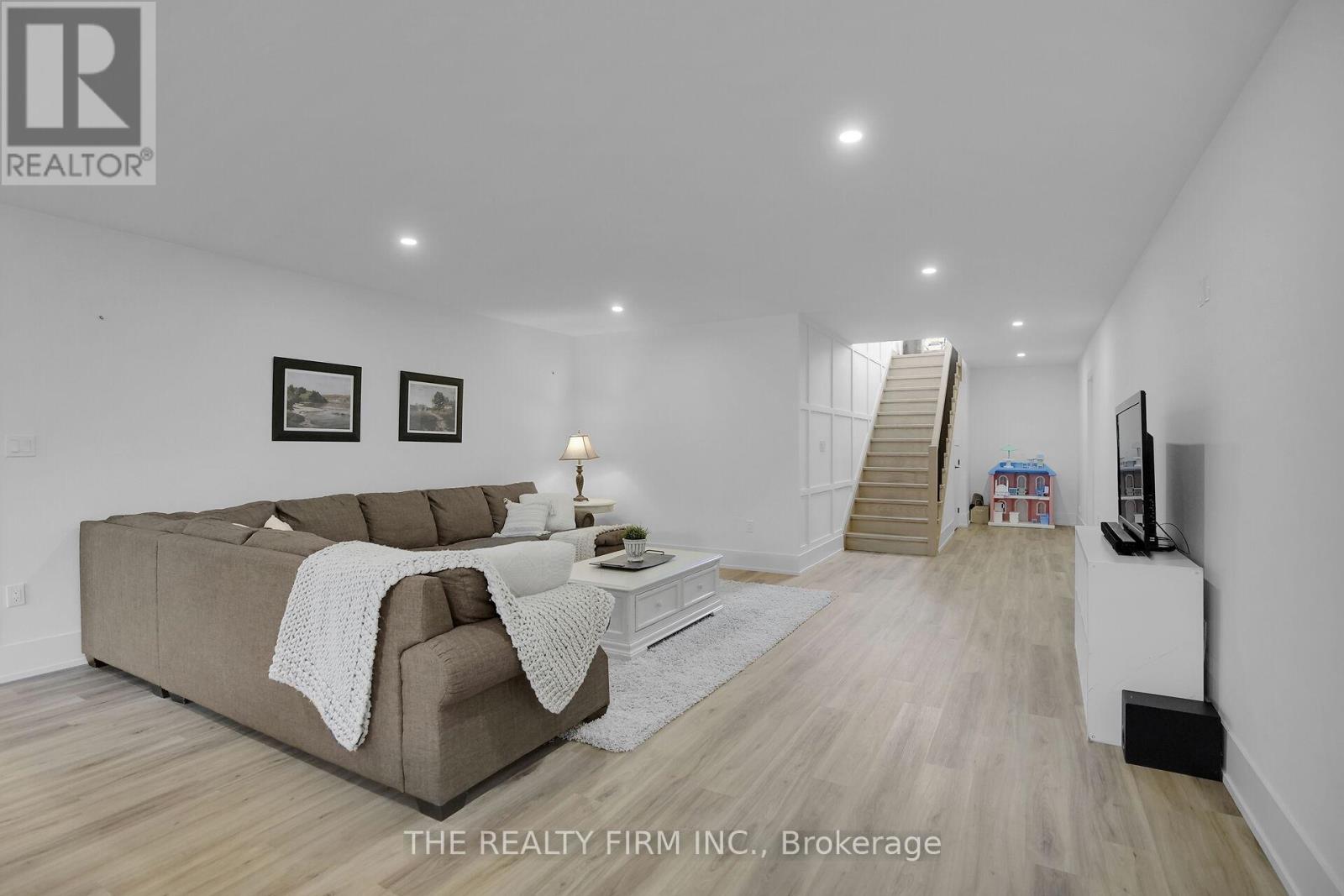 2146 Linkway Boulevard, London South, Ontario  N6K 0K8 - Photo 29 - X12384511