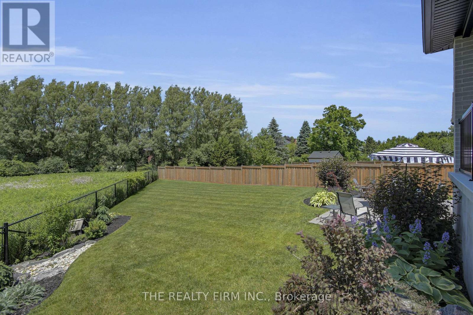 2146 Linkway Boulevard, London South, Ontario  N6K 0K8 - Photo 35 - X12384511
