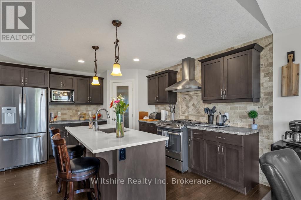 335 Talbot Street, Norfolk, Ontario  N0J 1E0 - Photo 9 - X12384483