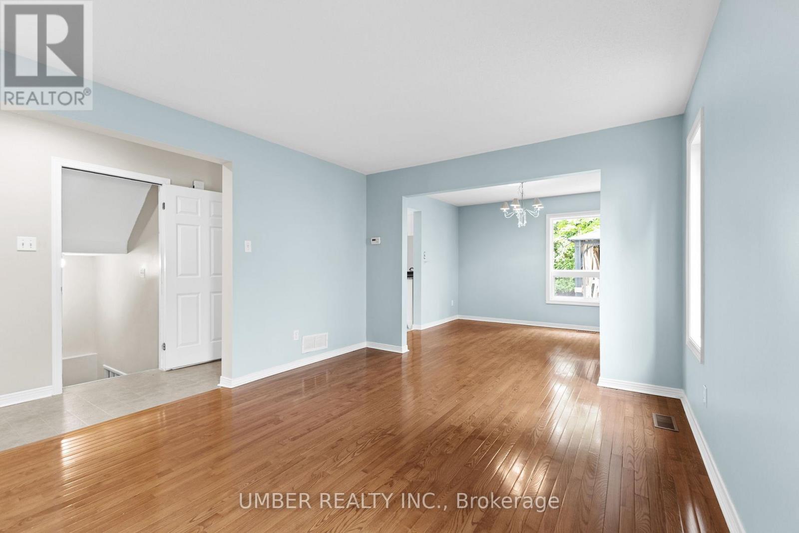 75 Armagh Way, Ottawa, Ontario  K2J 4C1 - Photo 8 - X12381273