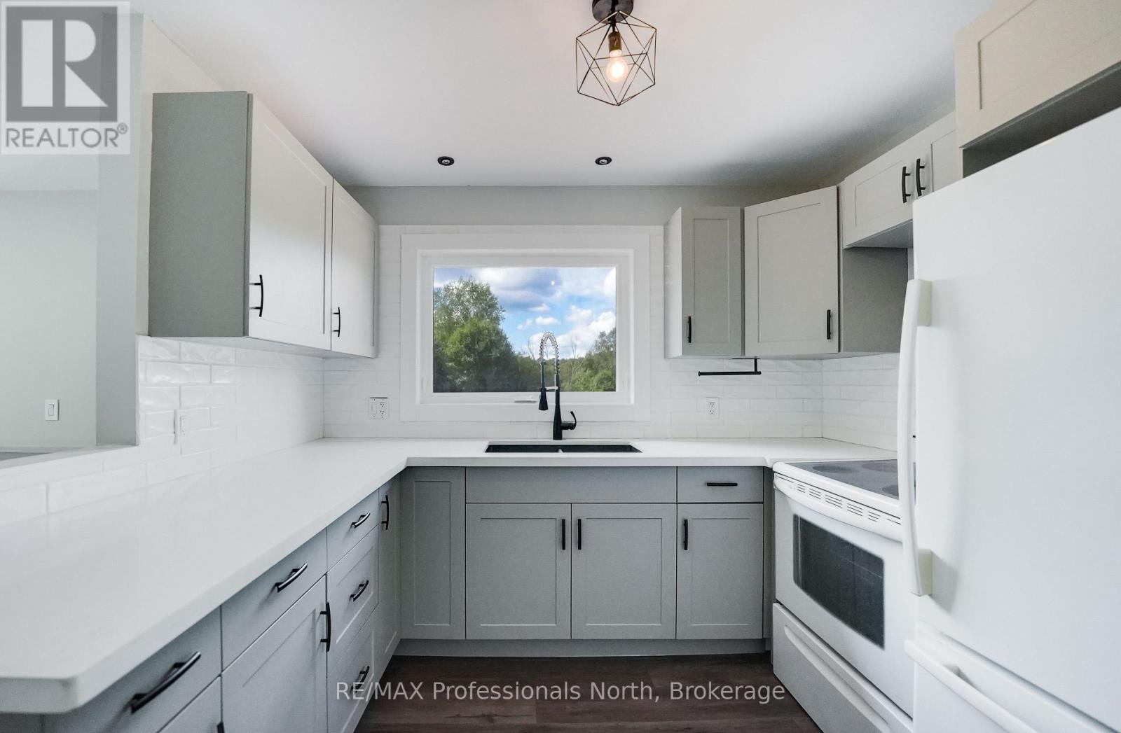 1130 Saunders Road, Highlands East, Ontario  K0L 3C0 - Photo 6 - X12384502