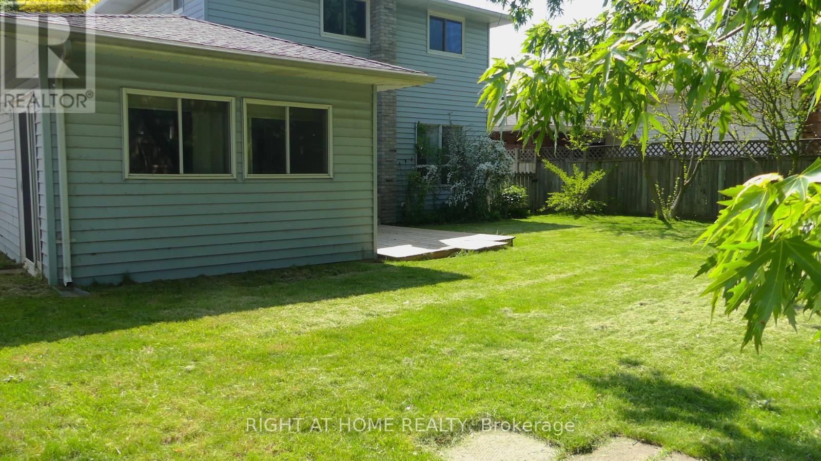 24 The Meadows Street, St. Catharines, Ontario  L2N 7L1 - Photo 48 - X12384215