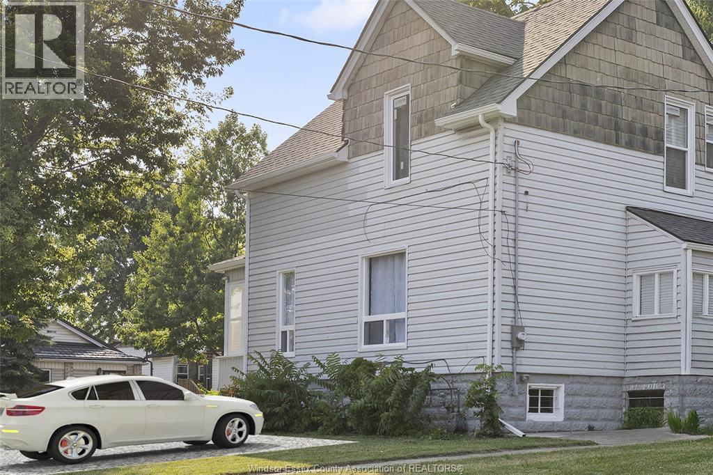 488 Parent Avenue, Windsor, Ontario  N9A 2C1 - Photo 3 - 25022546