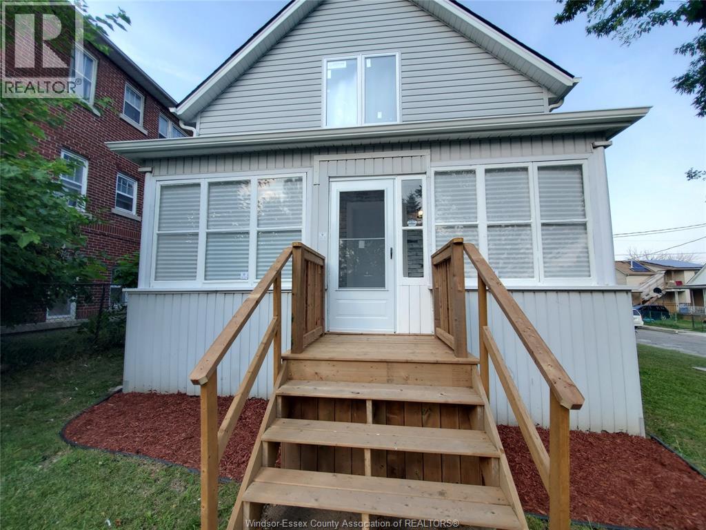 488 Parent Avenue, Windsor, Ontario  N9A 2C1 - Photo 2 - 25022546