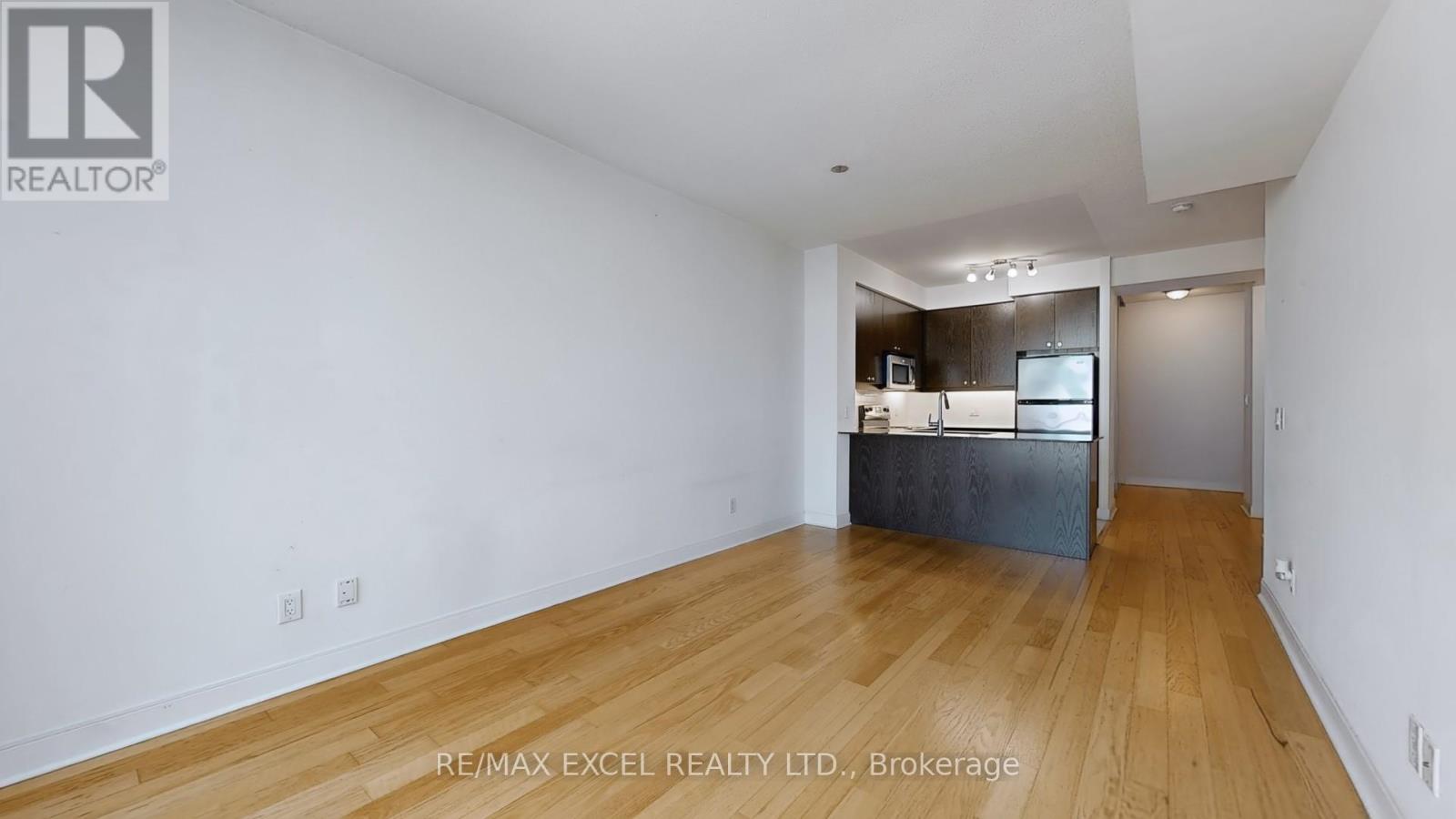 406 - 1 Scott Street, Toronto, Ontario  M5E 1A1 - Photo 5 - C12384278