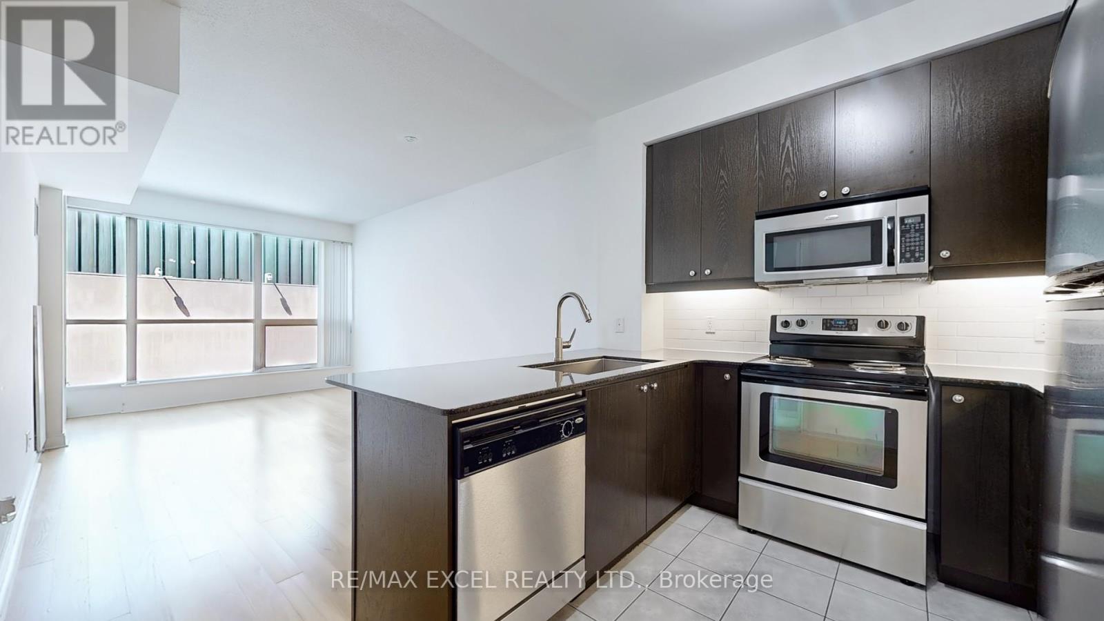406 - 1 Scott Street, Toronto, Ontario  M5E 1A1 - Photo 8 - C12384278