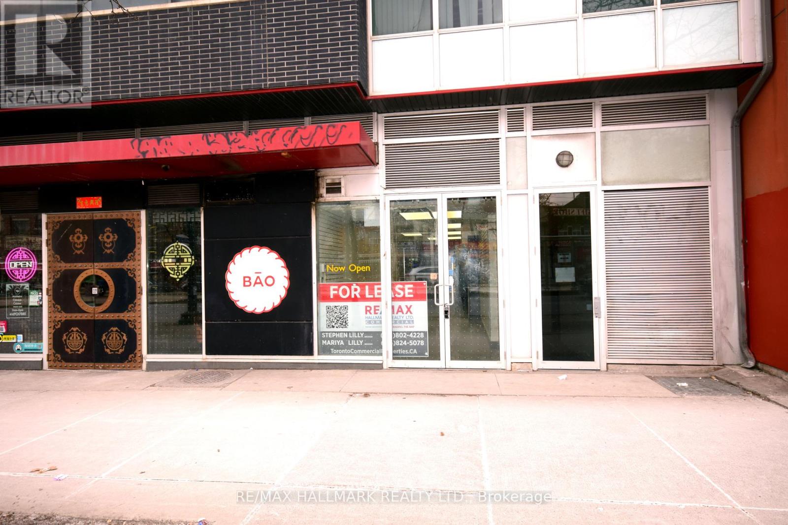 3 - 270 Spadina Avenue, Toronto, Ontario  M5T 0A8 - Photo 2 - C12384388