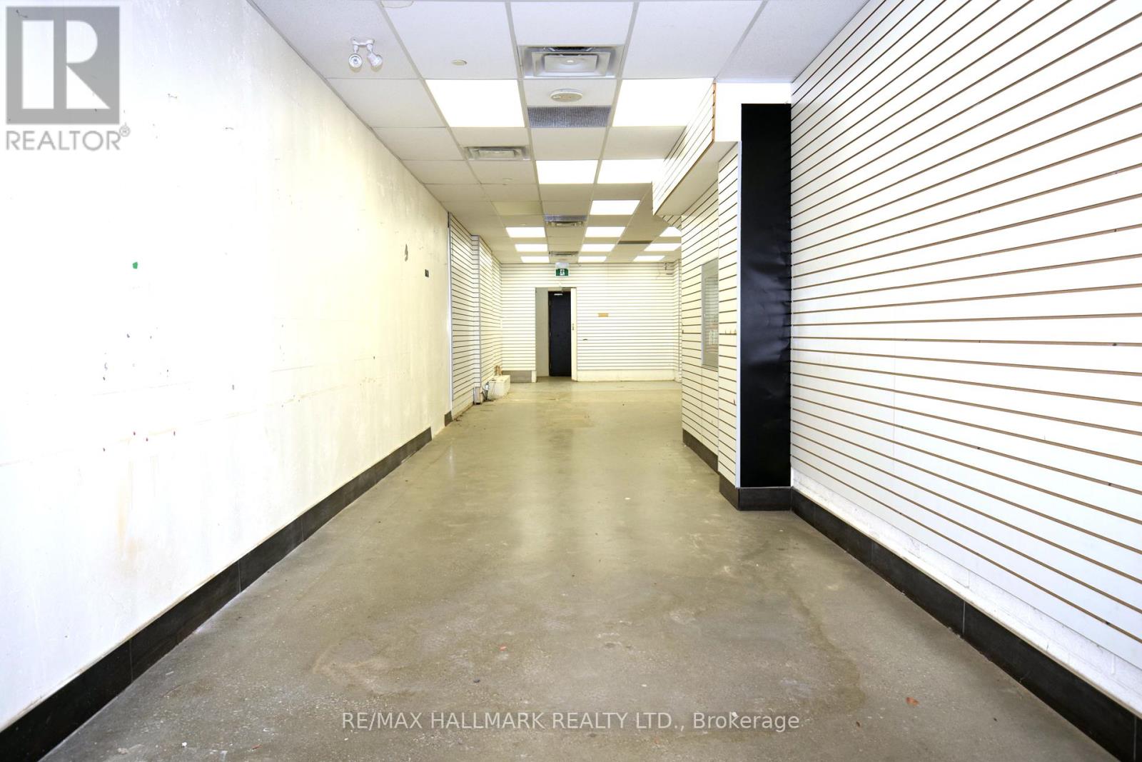 3 - 270 Spadina Avenue, Toronto, Ontario  M5T 0A8 - Photo 3 - C12384388