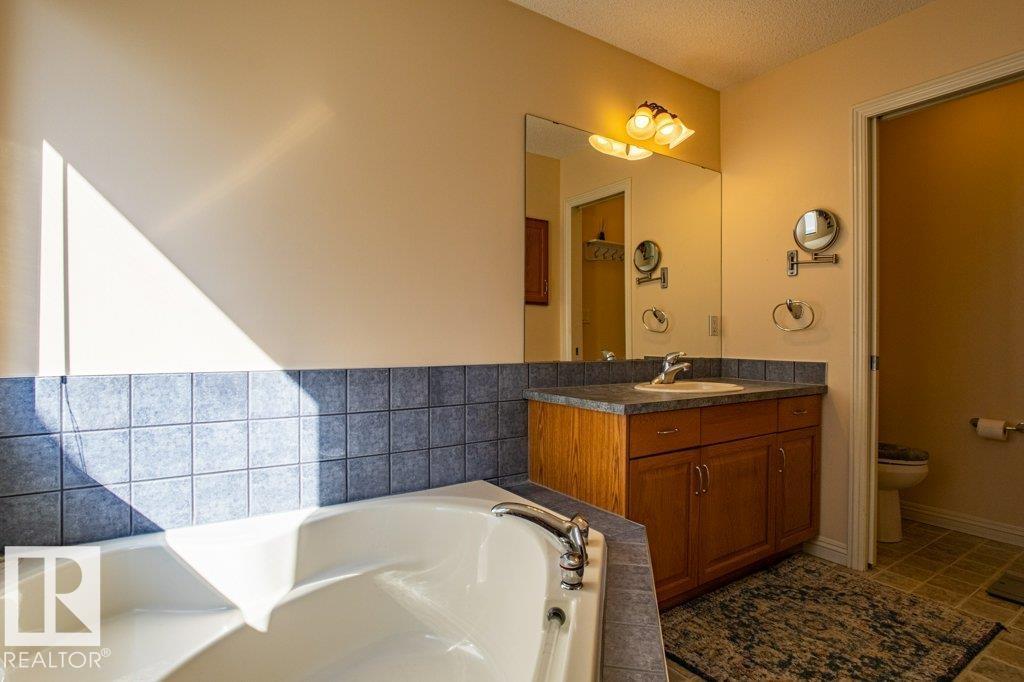 1119 114 St Sw, Edmonton, Alberta  T6W 1P6 - Photo 26 - E4456349