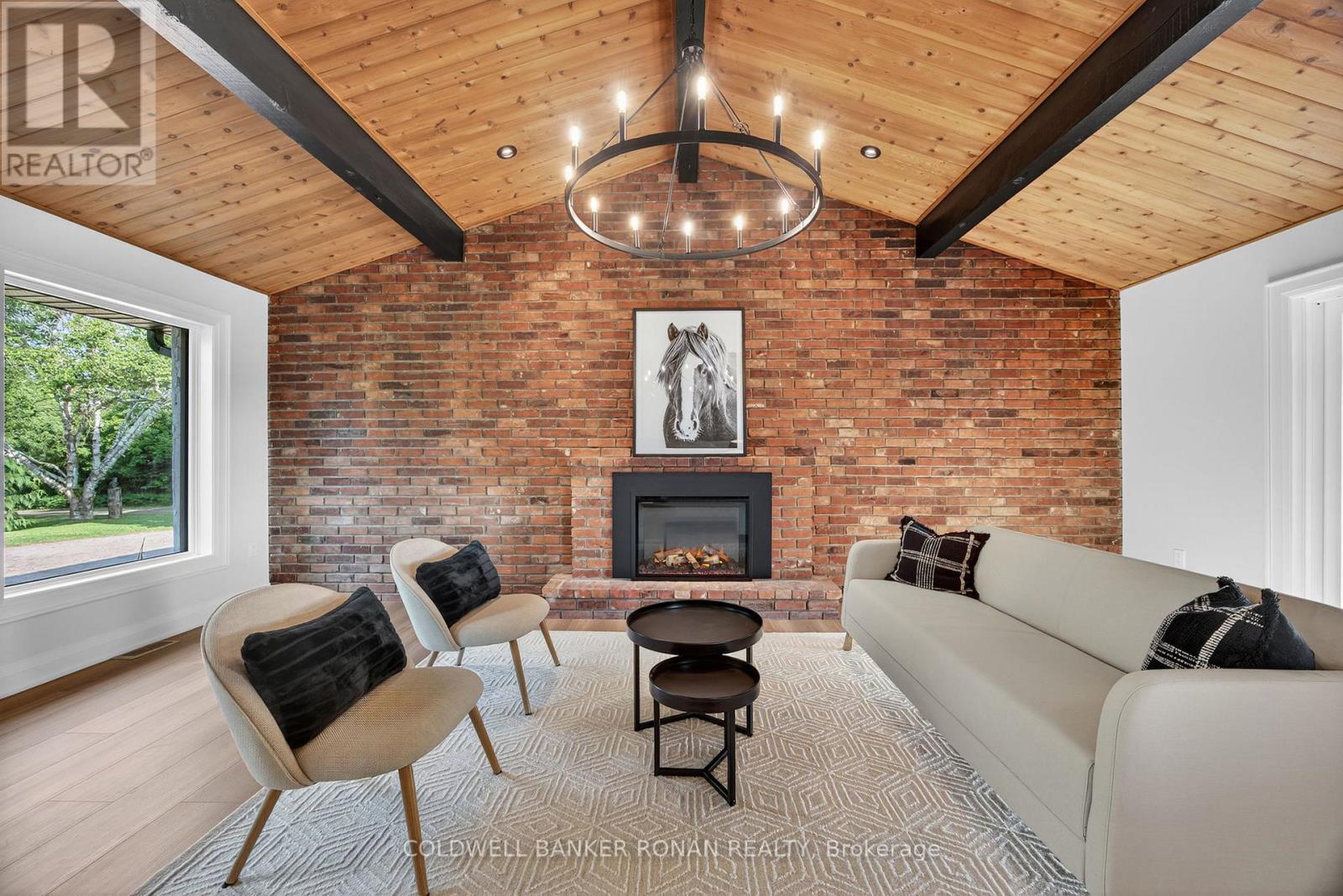 993177 Mono Adjala Townline, Adjala-Tosorontio, Ontario  L9W 2Z2 - Photo 5 - N12384123