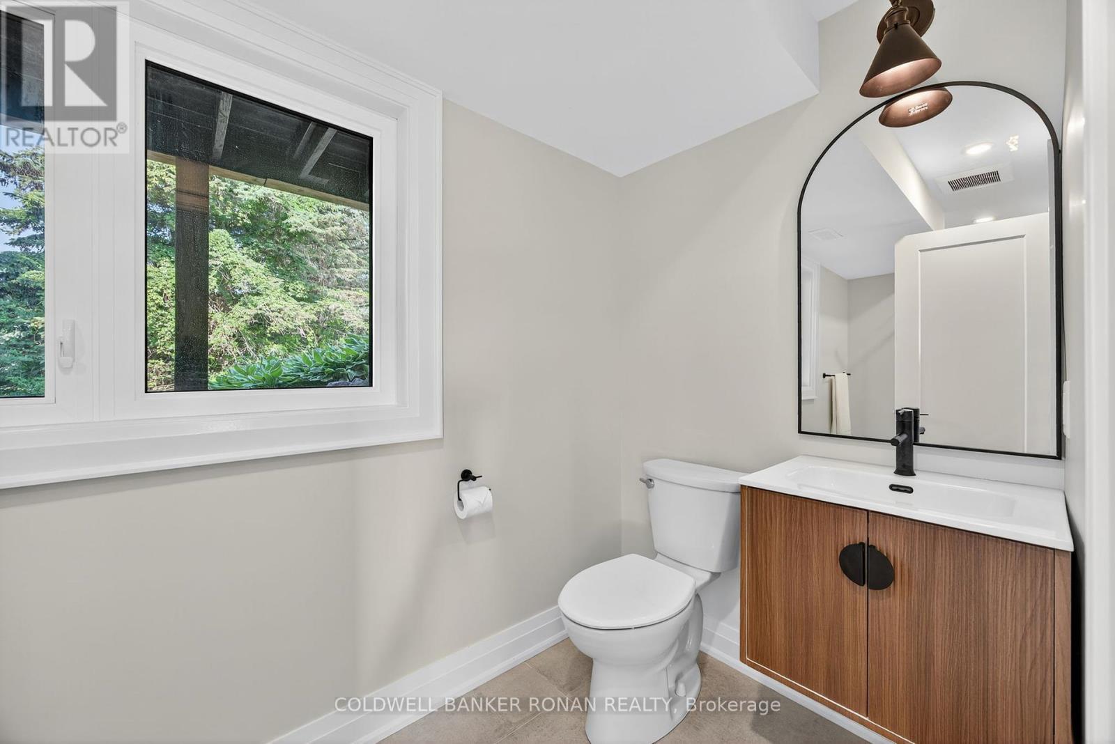 993177 Mono Adjala Townline, Adjala-Tosorontio, Ontario  L9W 2Z2 - Photo 39 - N12384123