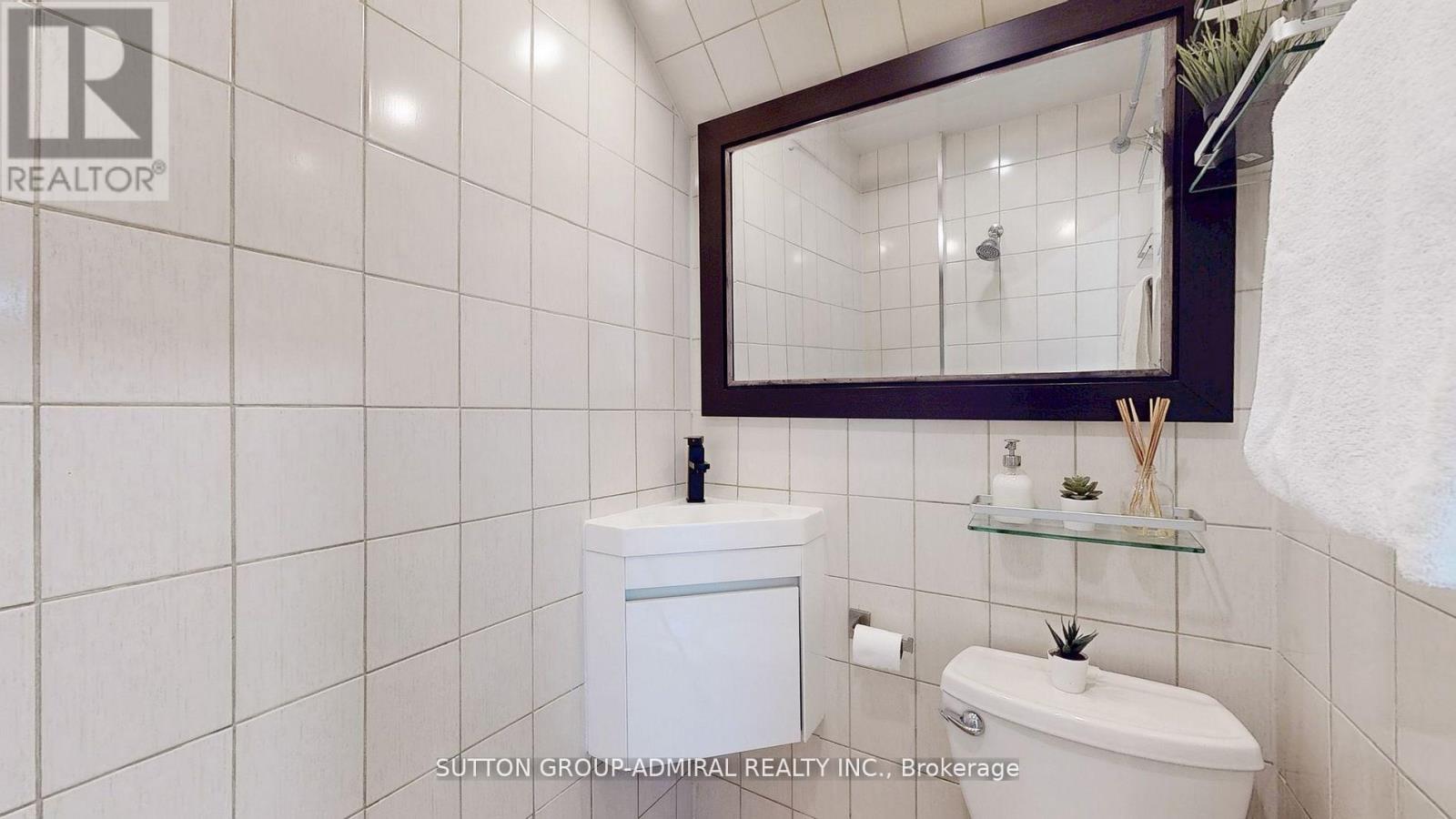 117 Bellhaven Road, Toronto, Ontario  M4L 3J9 - Photo 19 - E12384272