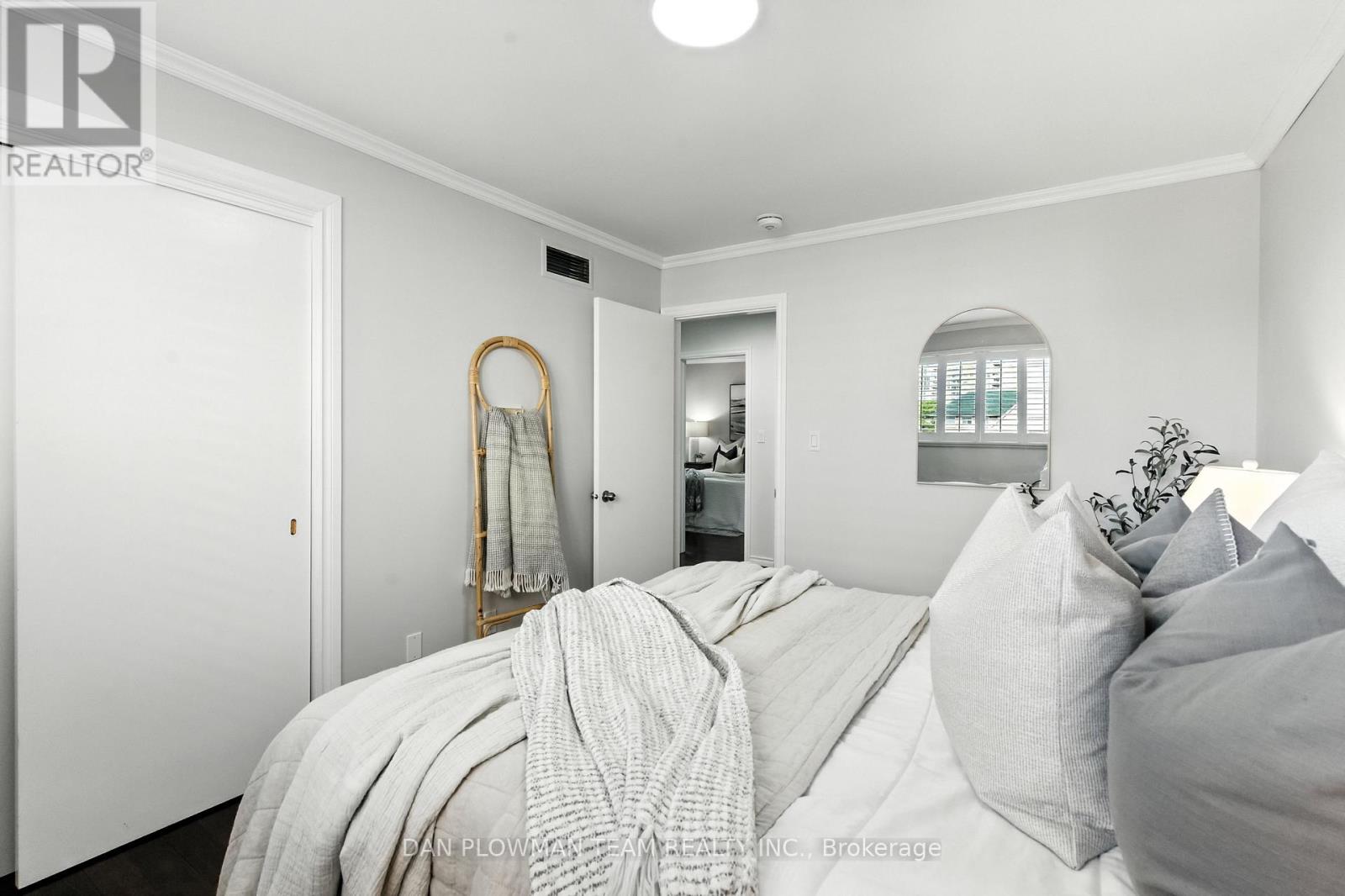 83 Sherwood Road E, Ajax, Ontario  L1T 2Y7 - Photo 24 - E12384375