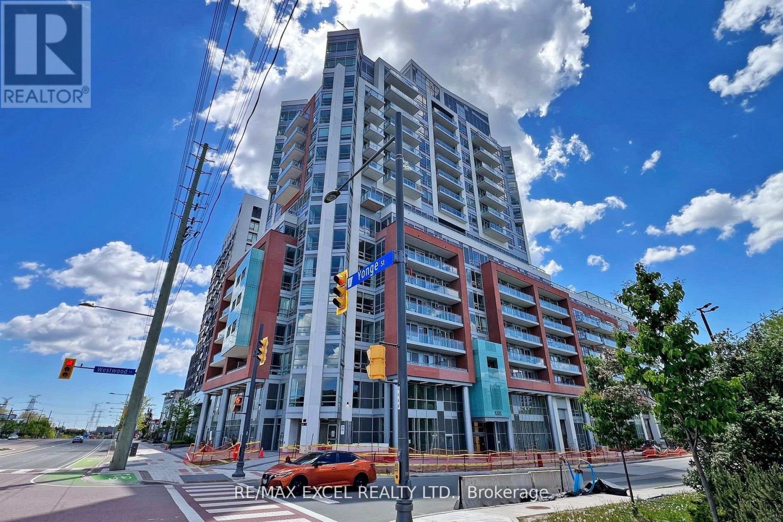 318 - 8888 YONGE STREET, Richmond Hill, Ontario