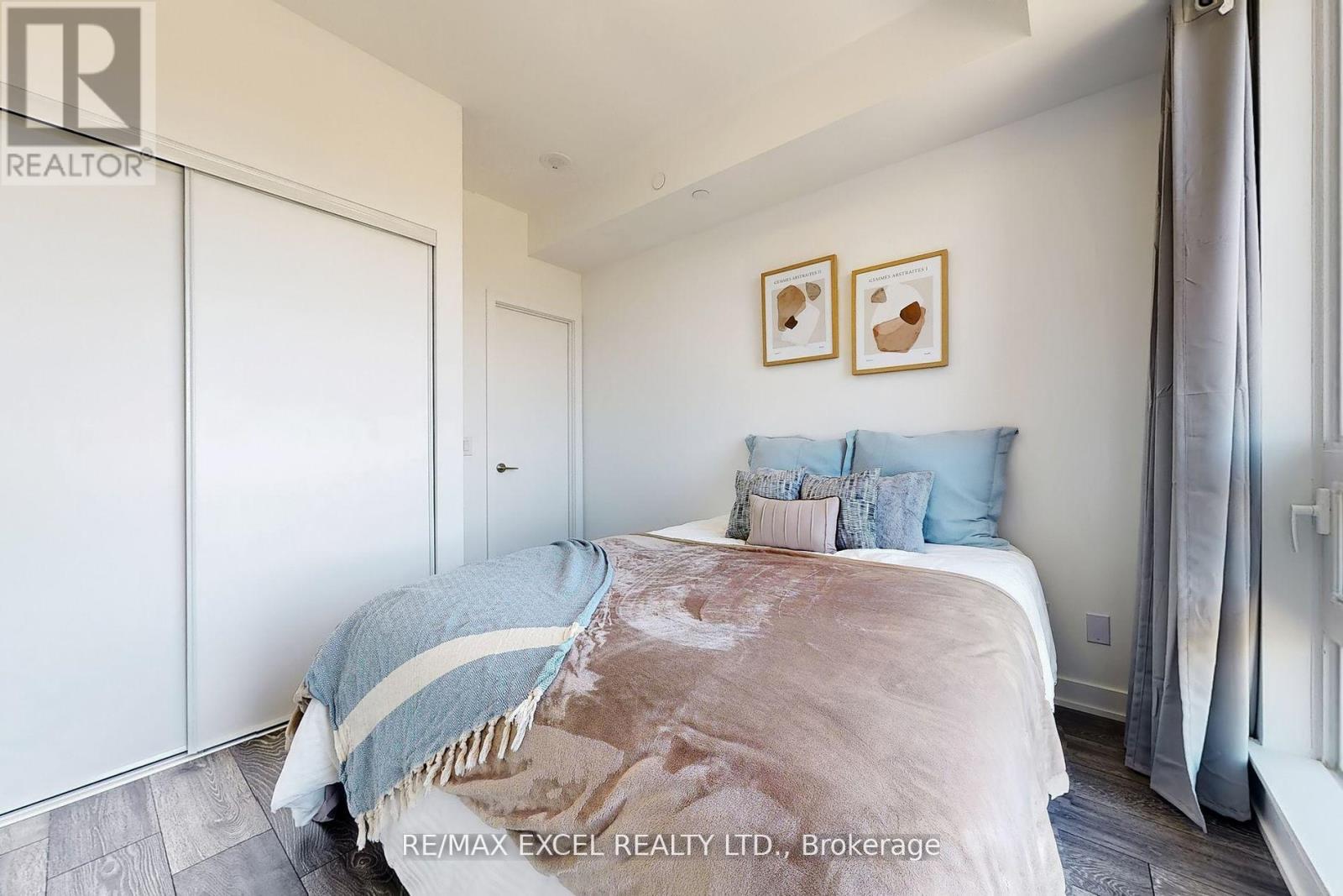 318 - 8888 Yonge Street, Richmond Hill, Ontario  L4C 5V6 - Photo 10 - N12384329