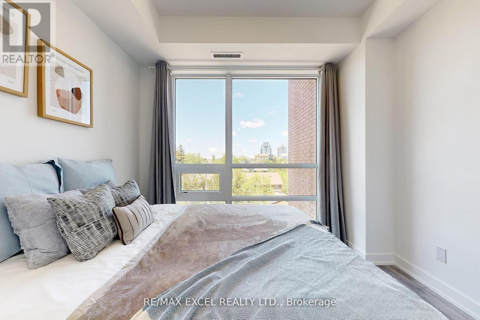 318 - 8888 Yonge Street, Richmond Hill, Ontario  L4C 5V6 - Photo 11 - N12384329