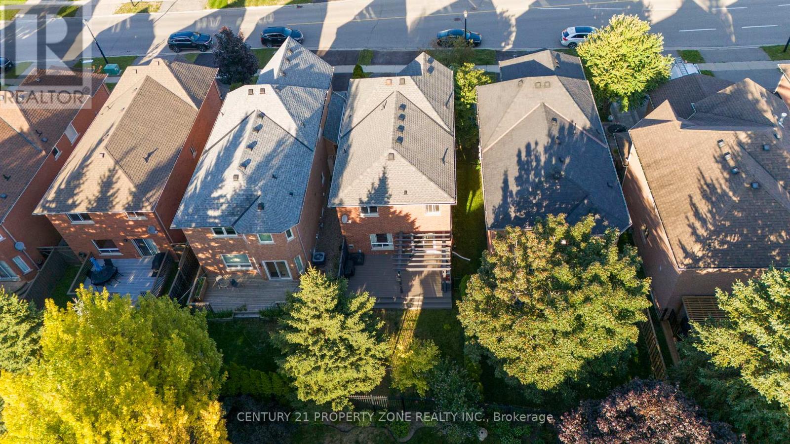 582 Plantation Gate, Newmarket (Summerhill Estates), Ontario  L3X 2C2 - Photo 33 - N12384449