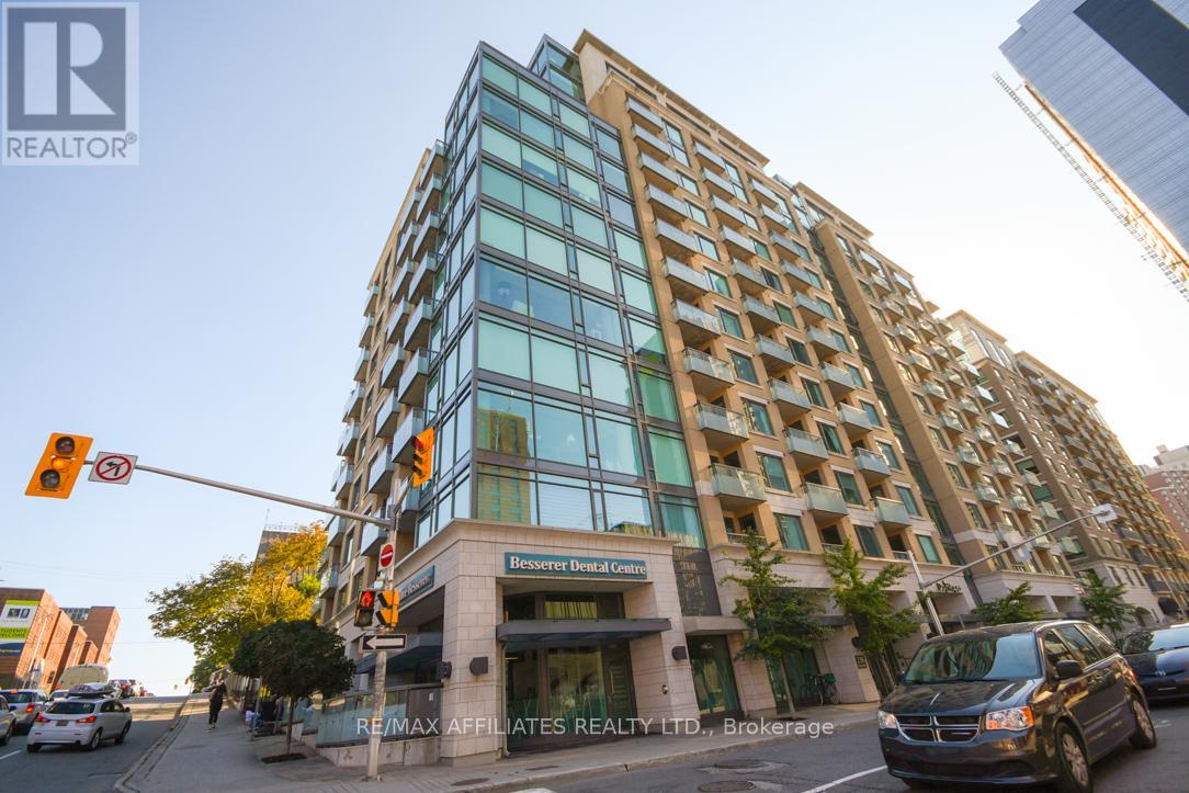 303 - 238 BESSERER STREET, Ottawa, Ontario