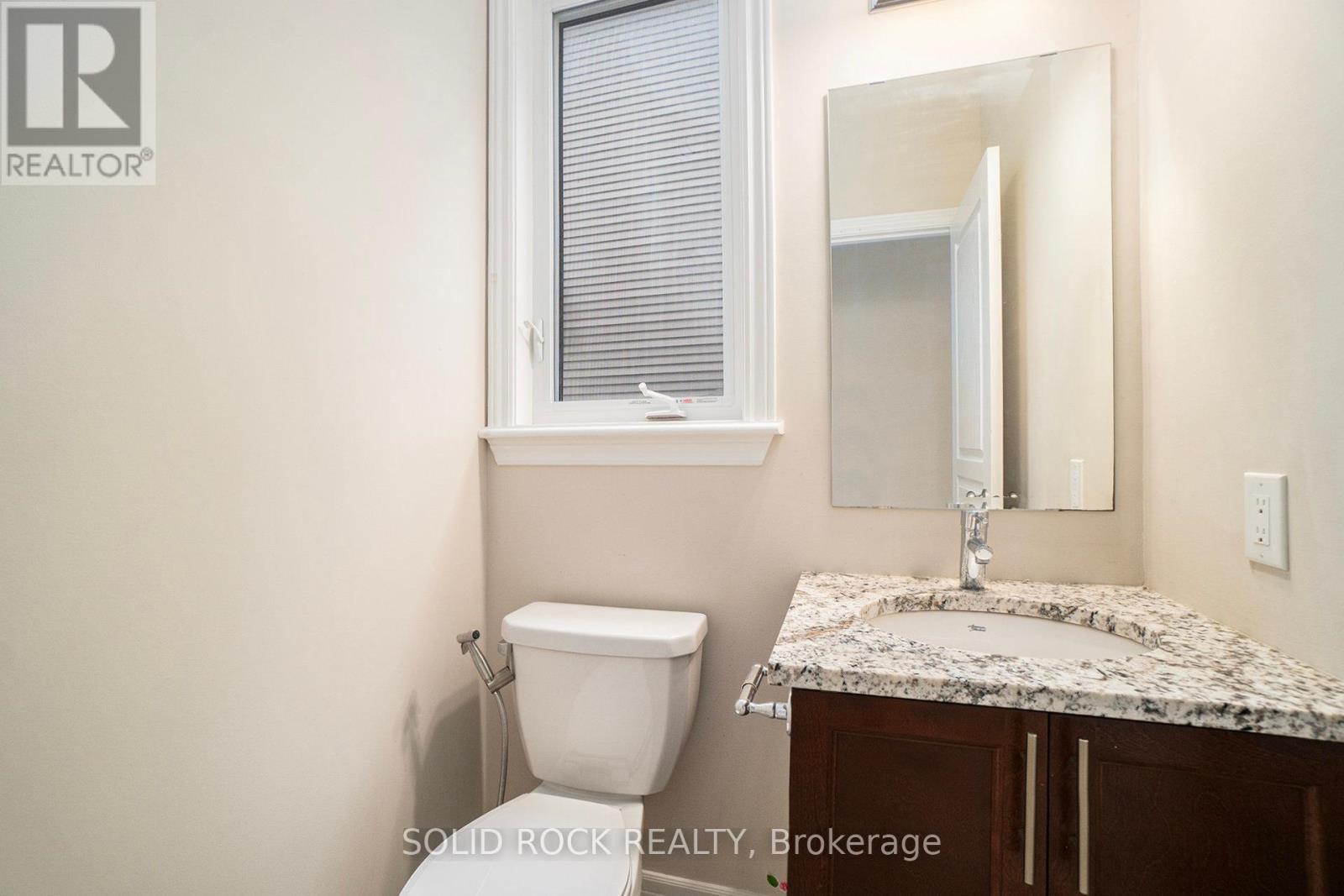 260 Dolce Crescent, Ottawa, Ontario  K4M 0E2 - Photo 11 - X12384434