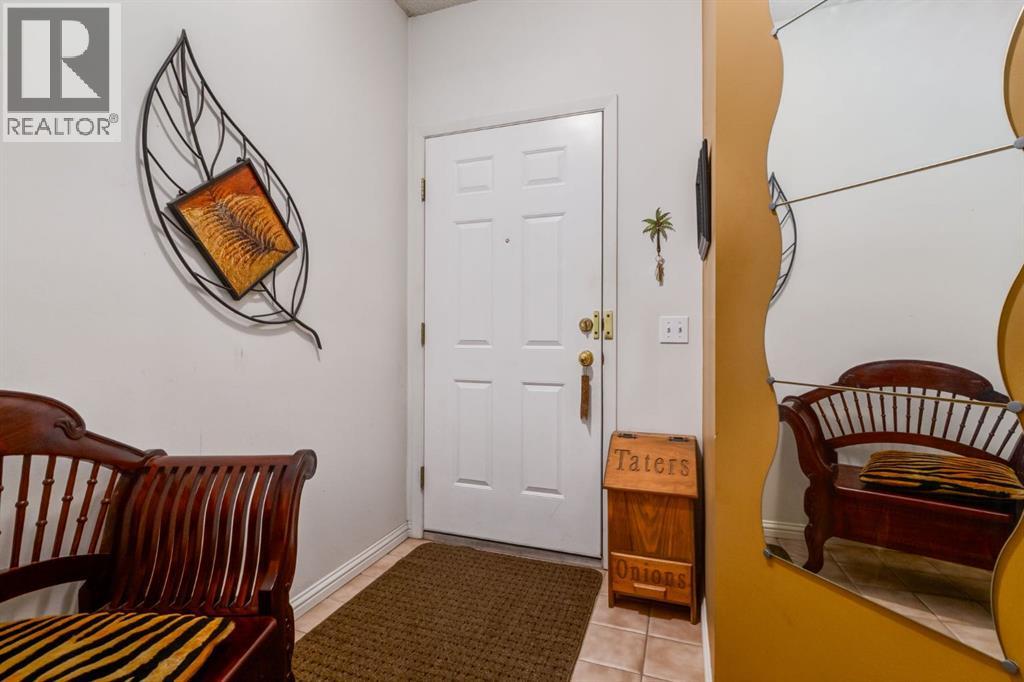 Property at 809, 1997 Sirocco Drive SW image 3