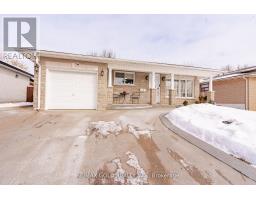 15 CASTLEMORE DRIVE, Brampton, Ontario