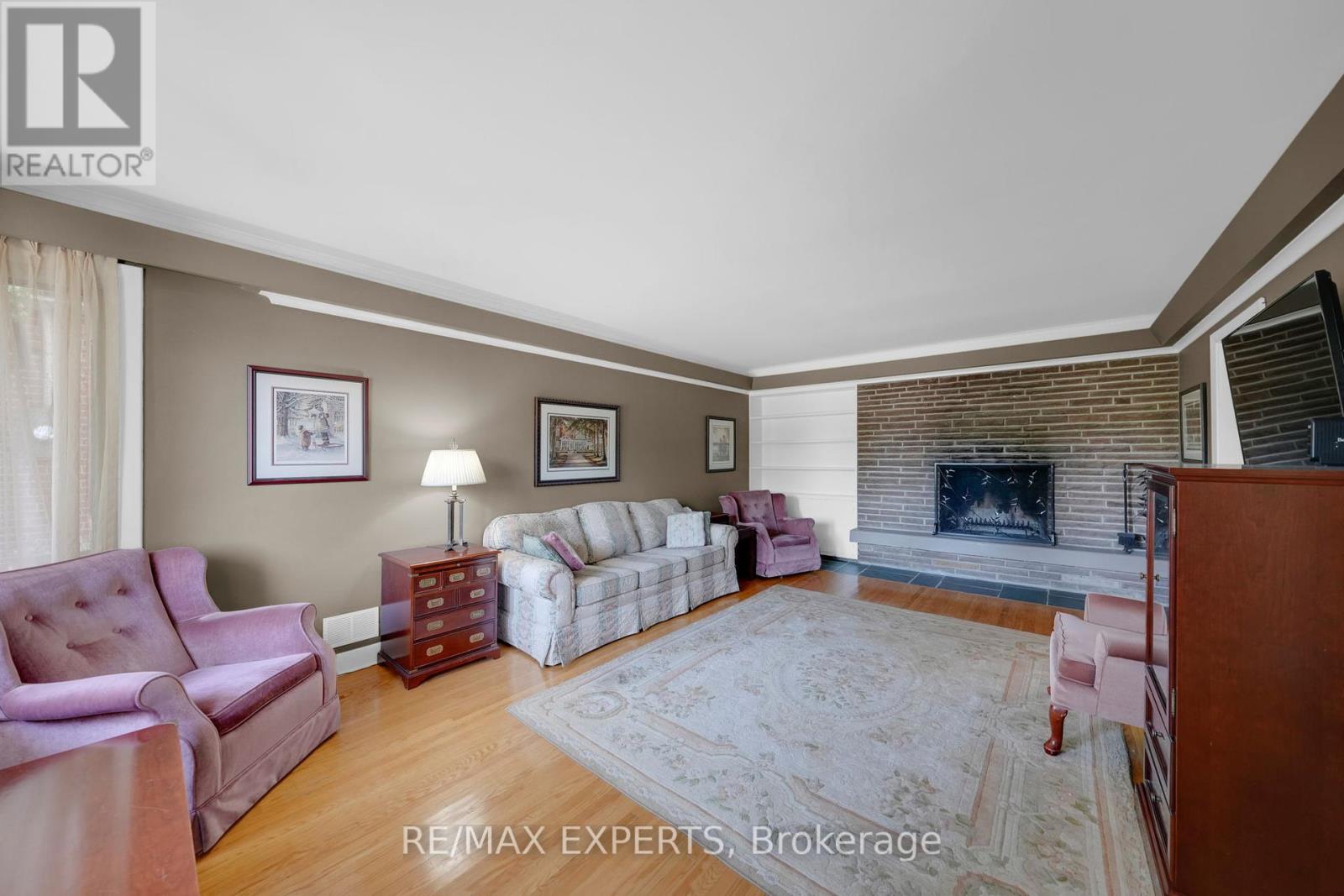 20 Havenridge Drive, Toronto, Ontario  M9P 3M4 - Photo 15 - W12384355