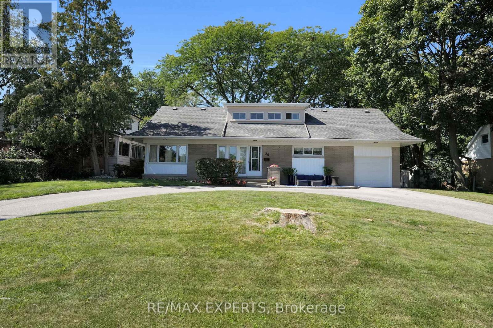 Property at 20 HAVENRIDGE DRIVE image 2