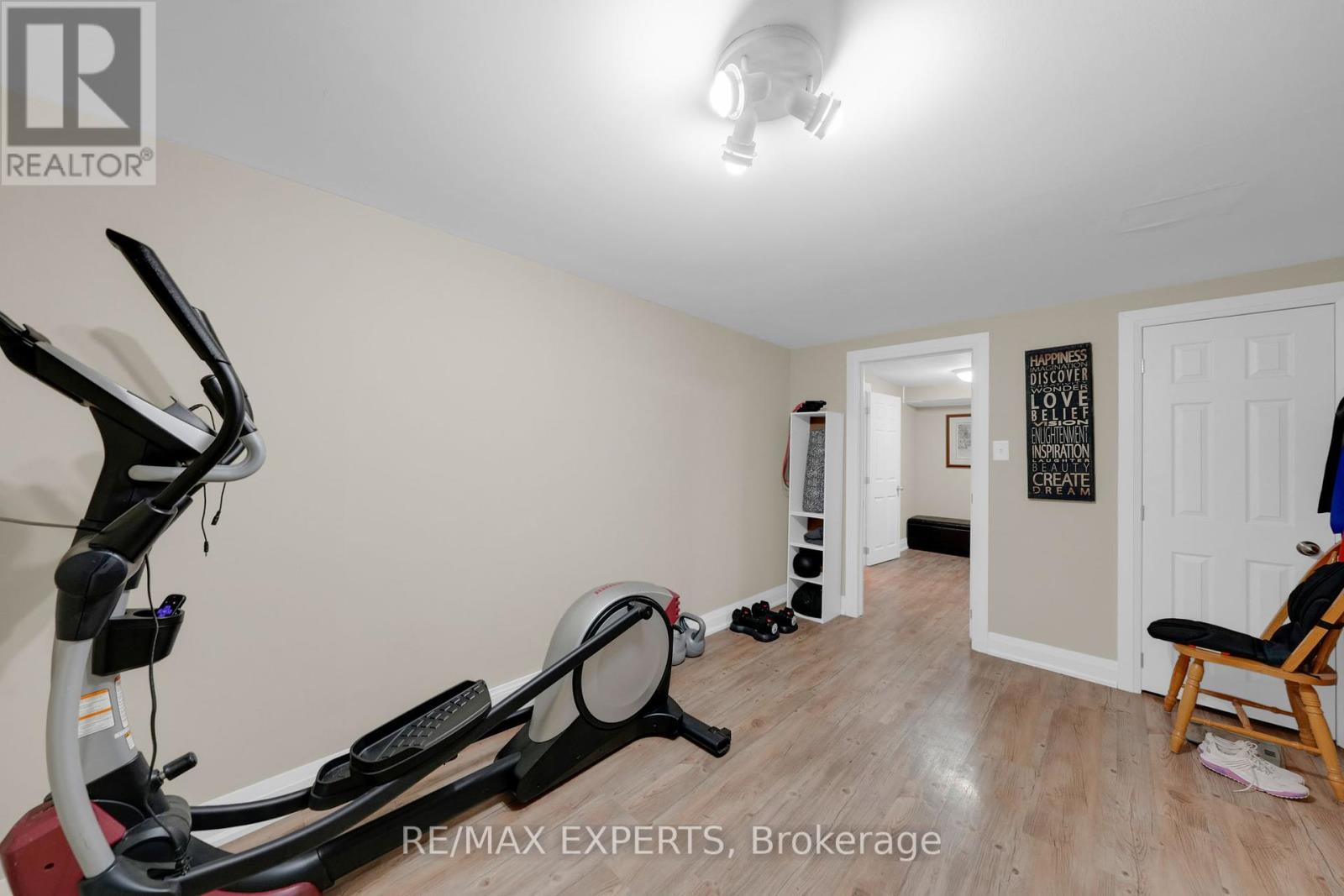 20 Havenridge Drive, Toronto, Ontario  M9P 3M4 - Photo 31 - W12384355