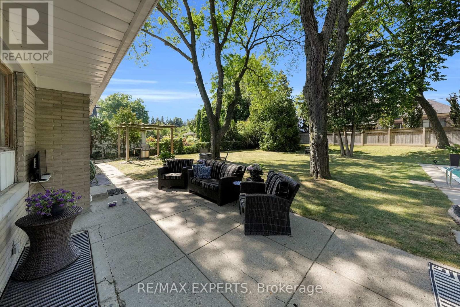 20 Havenridge Drive, Toronto, Ontario  M9P 3M4 - Photo 34 - W12384355