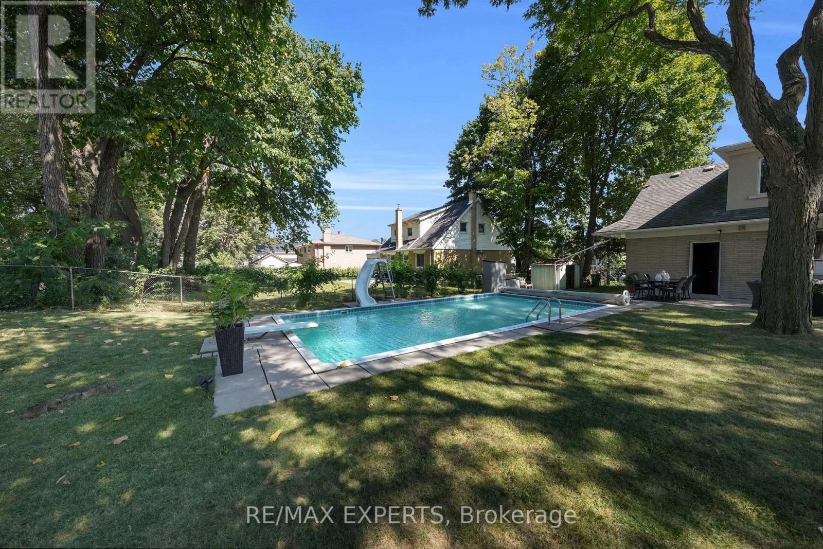 20 Havenridge Drive, Toronto, Ontario  M9P 3M4 - Photo 37 - W12384355