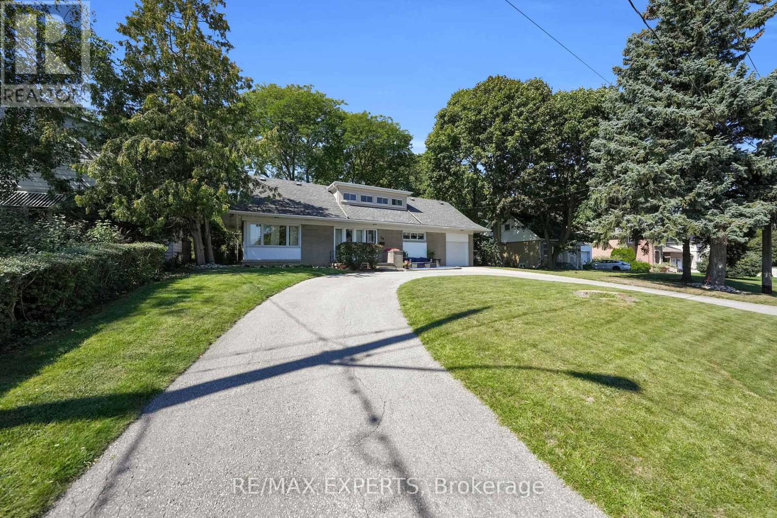 Property at 20 HAVENRIDGE DRIVE image 4