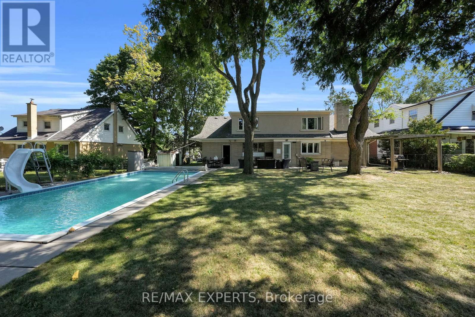20 Havenridge Drive, Toronto, Ontario  M9P 3M4 - Photo 40 - W12384355