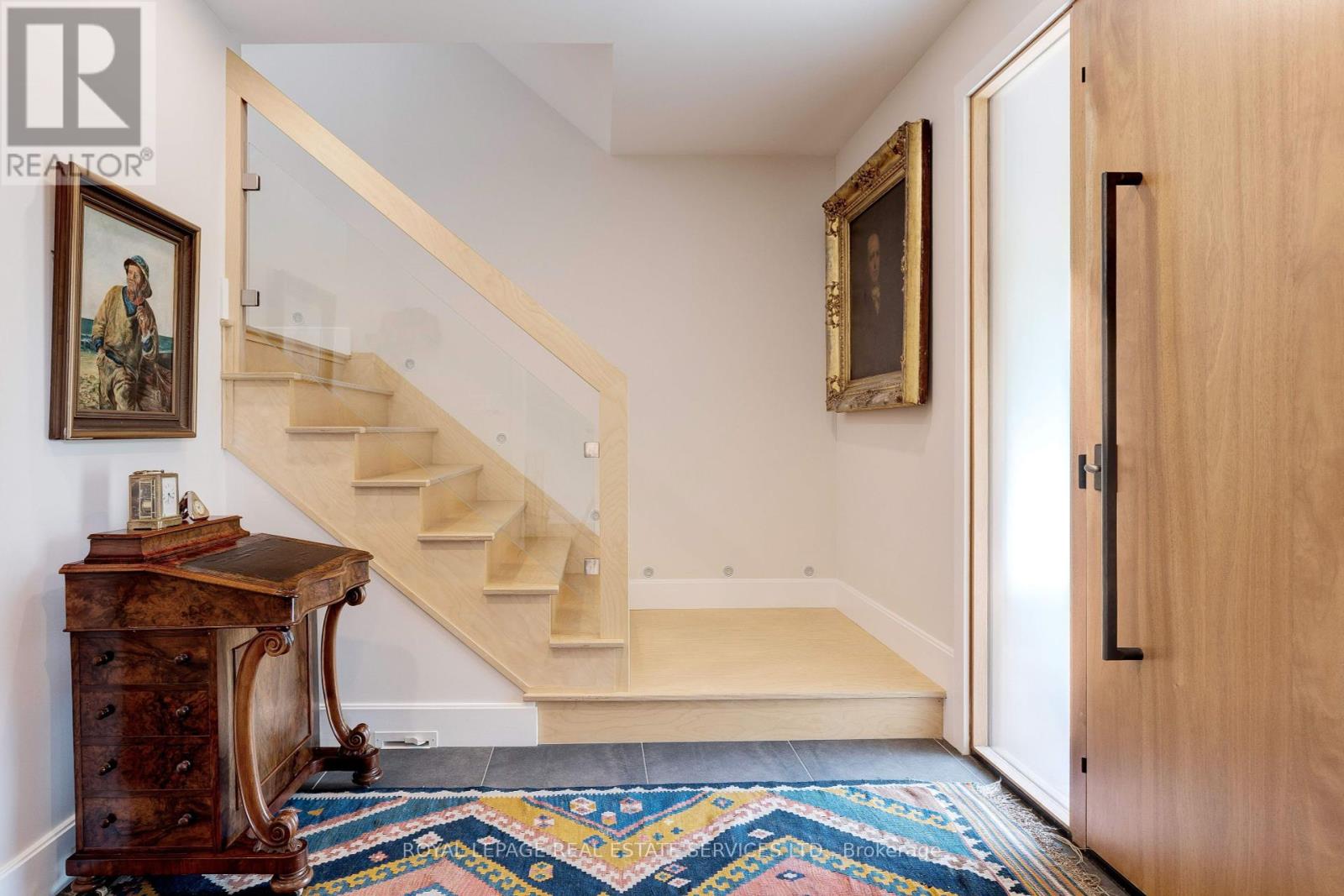 367 Spruce Street, Oakville, Ontario  L6J 2H2 - Photo 12 - W12384360