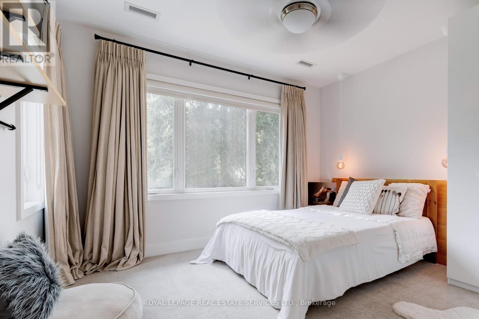 367 Spruce Street, Oakville, Ontario  L6J 2H2 - Photo 18 - W12384360