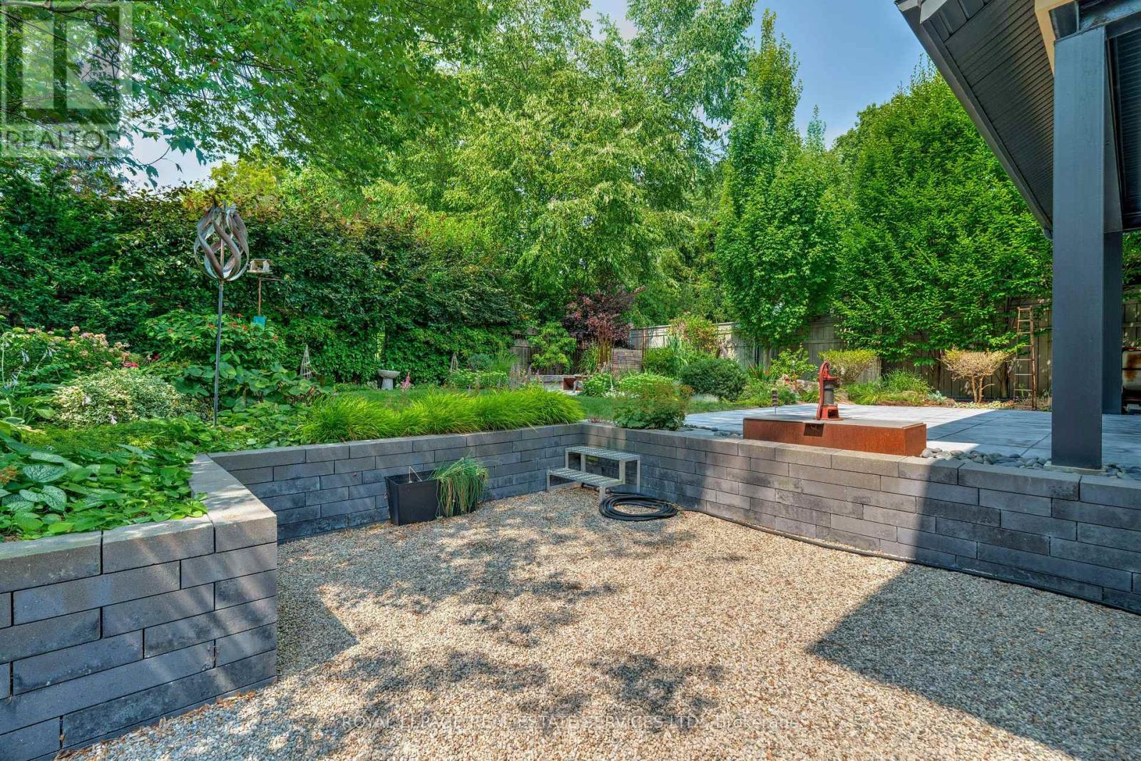 367 Spruce Street, Oakville, Ontario  L6J 2H2 - Photo 30 - W12384360