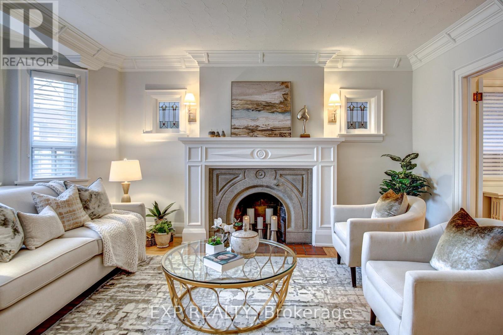 Main - 380 Jane Street, Toronto, Ontario  M6S 3Z5 - Photo 16 - W12384409