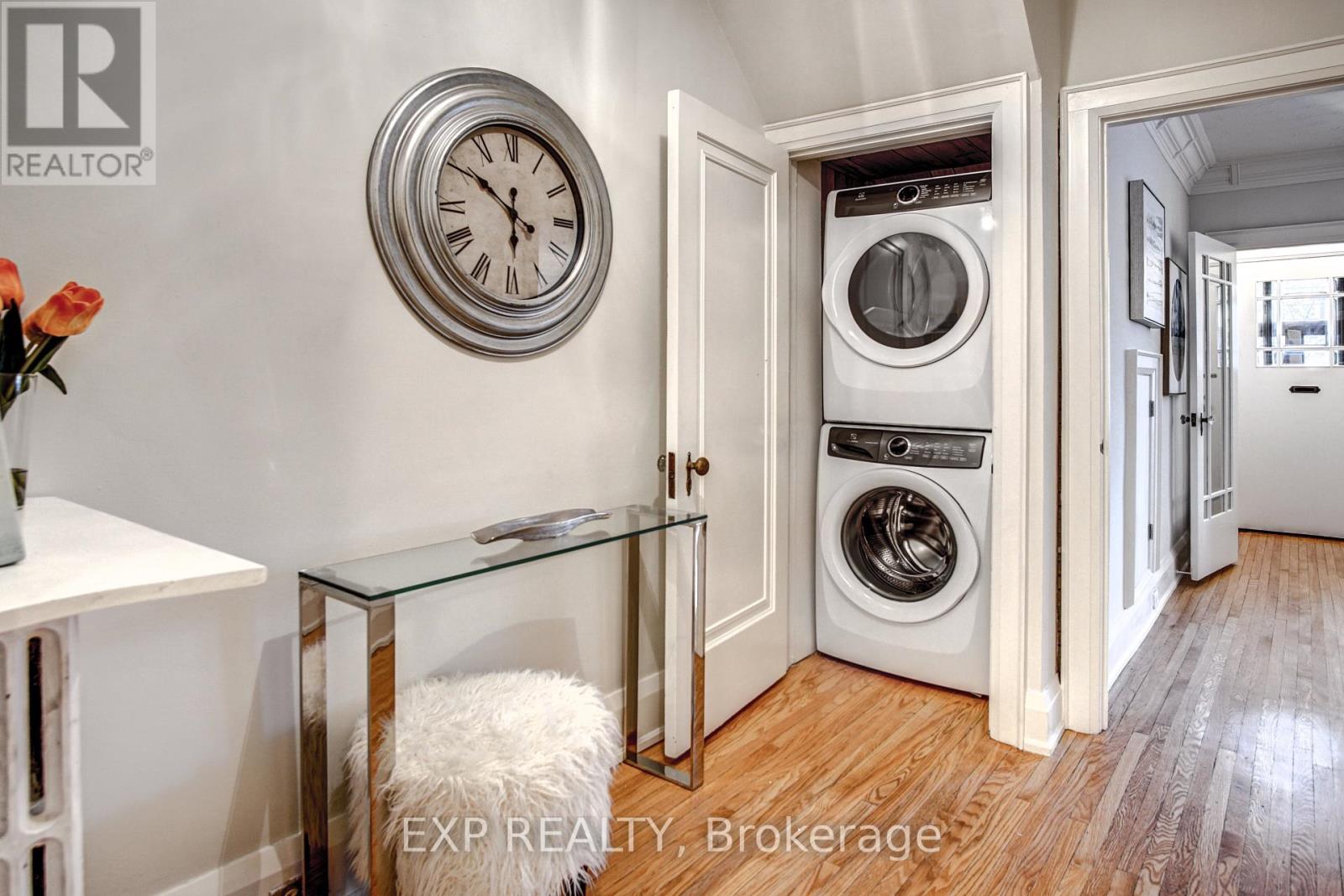 Main - 380 Jane Street, Toronto, Ontario  M6S 3Z5 - Photo 17 - W12384409