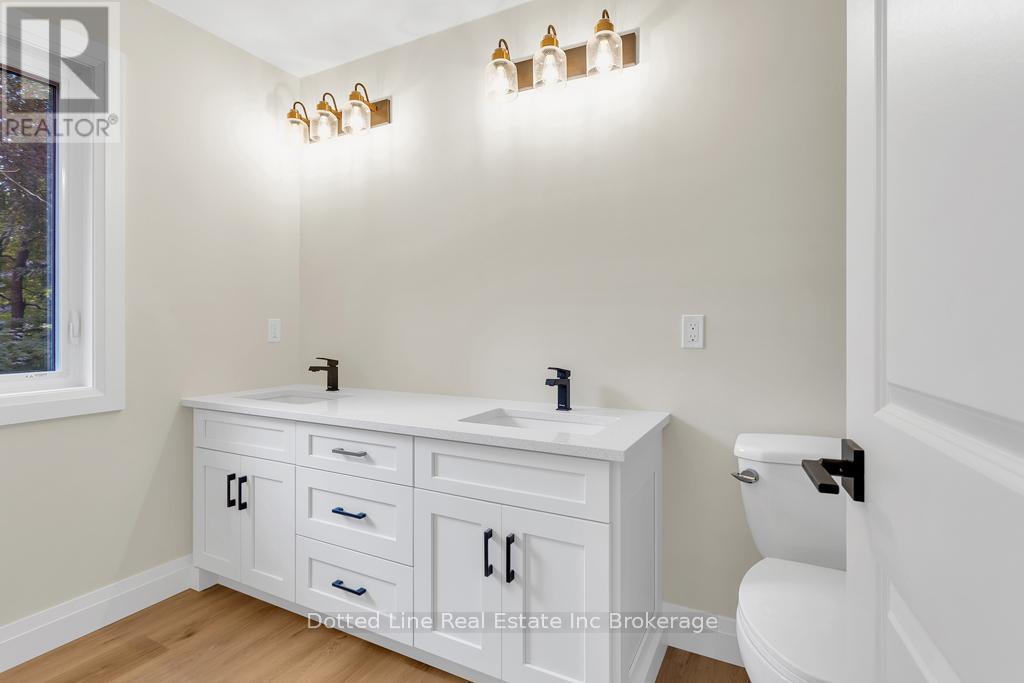 9 Delevan Crescent, Tillsonburg, Ontario  N4G 3M6 - Photo 17 - X12384348