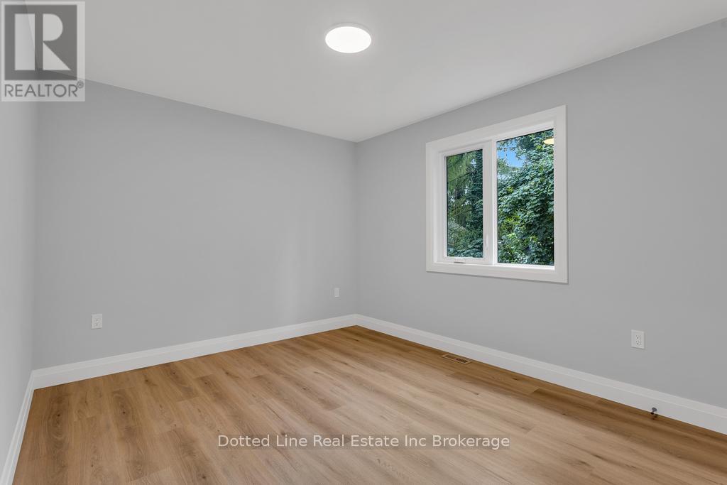 9 Delevan Crescent, Tillsonburg, Ontario  N4G 3M6 - Photo 20 - X12384348