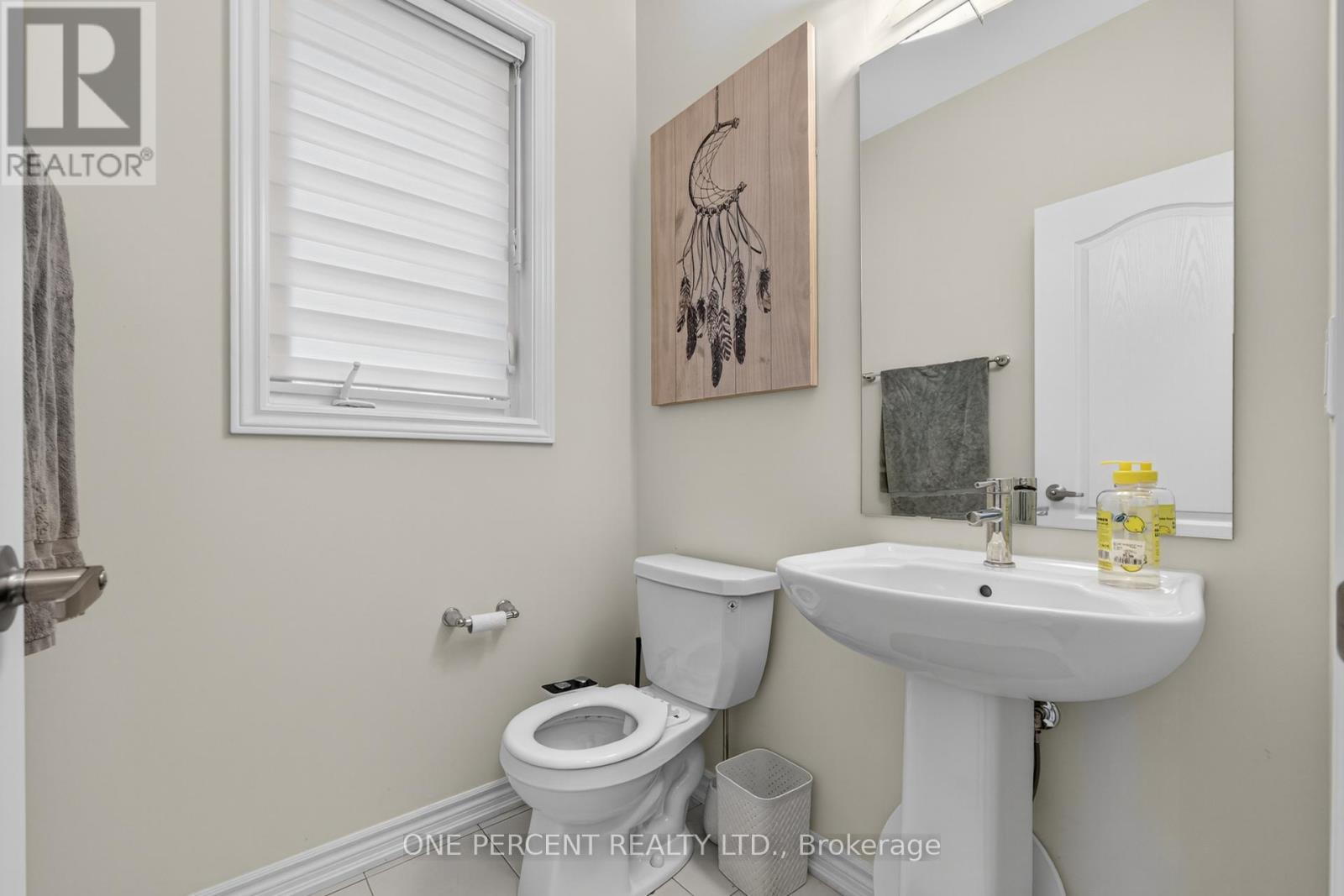 49 Sugar May Avenue, Thorold (Rolling Meadows), Ontario  L2V 0L3 - Photo 17 - X12384293