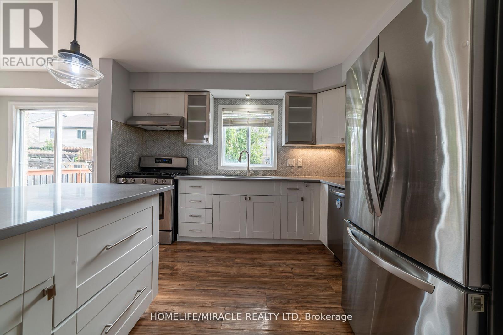 3208 Bayham Lane, London South, Ontario  N6P 1V7 - Photo 12 - X12384311