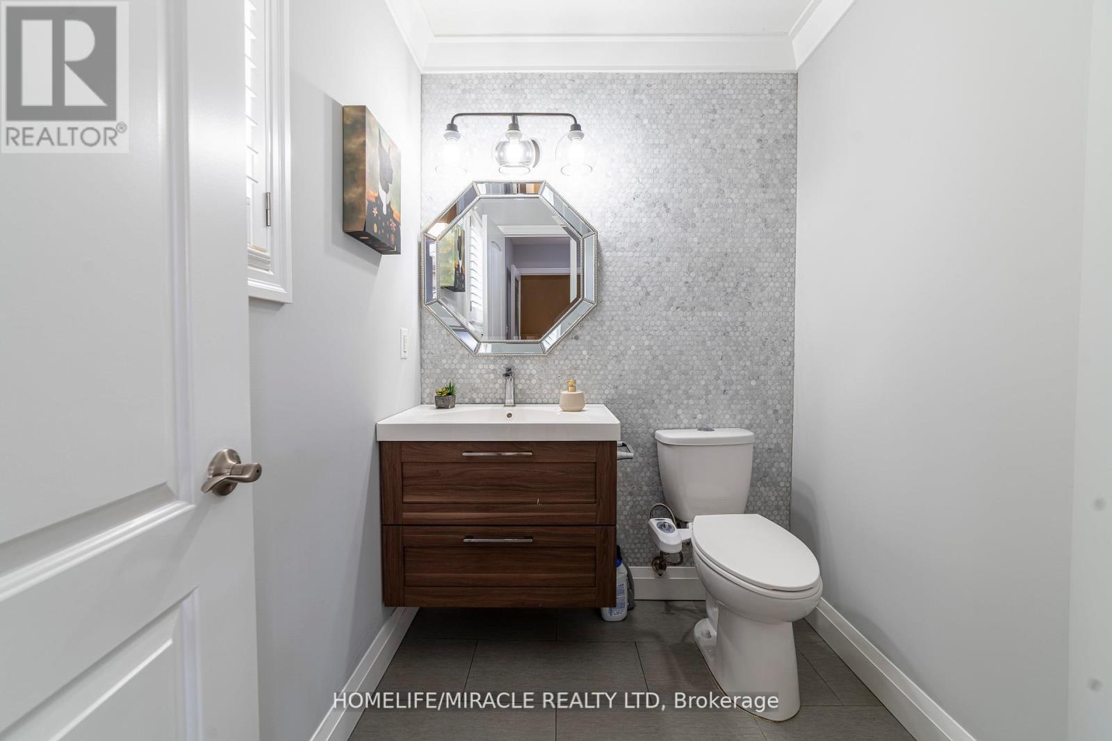 3208 Bayham Lane, London South, Ontario  N6P 1V7 - Photo 19 - X12384311