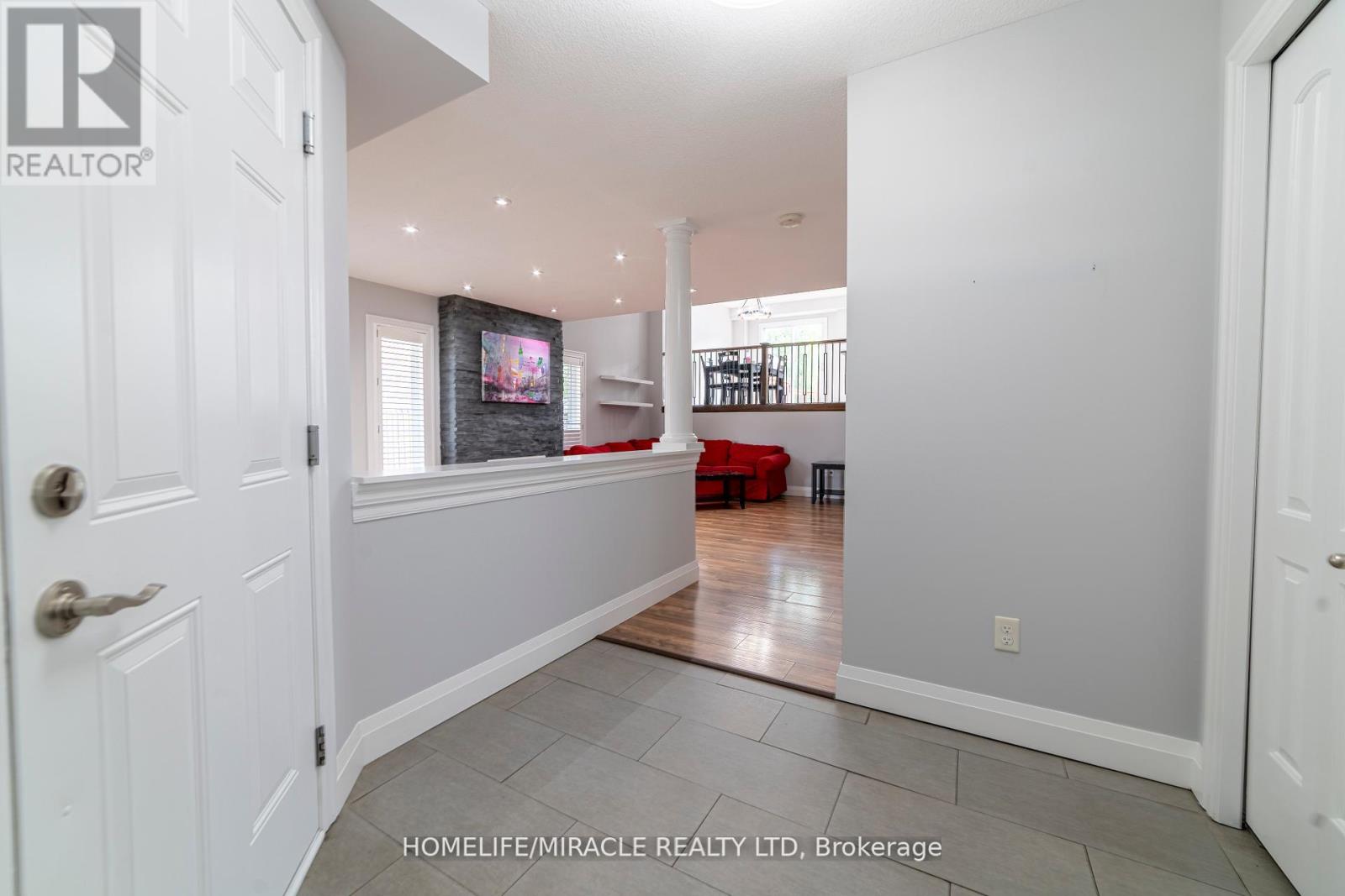 3208 Bayham Lane, London South, Ontario  N6P 1V7 - Photo 5 - X12384311