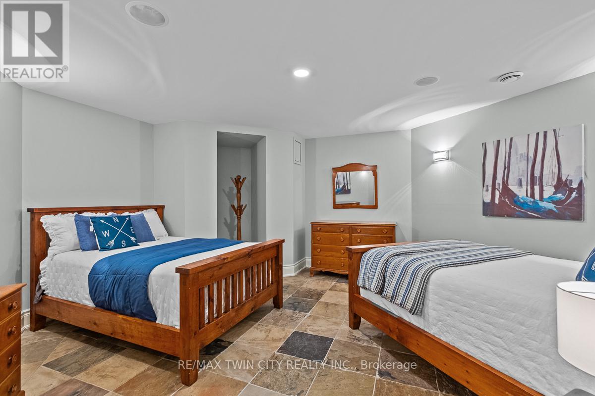 1532 6th Concession Road W, Hamilton, Ontario  N0B 1L0 - Photo 39 - X12384336