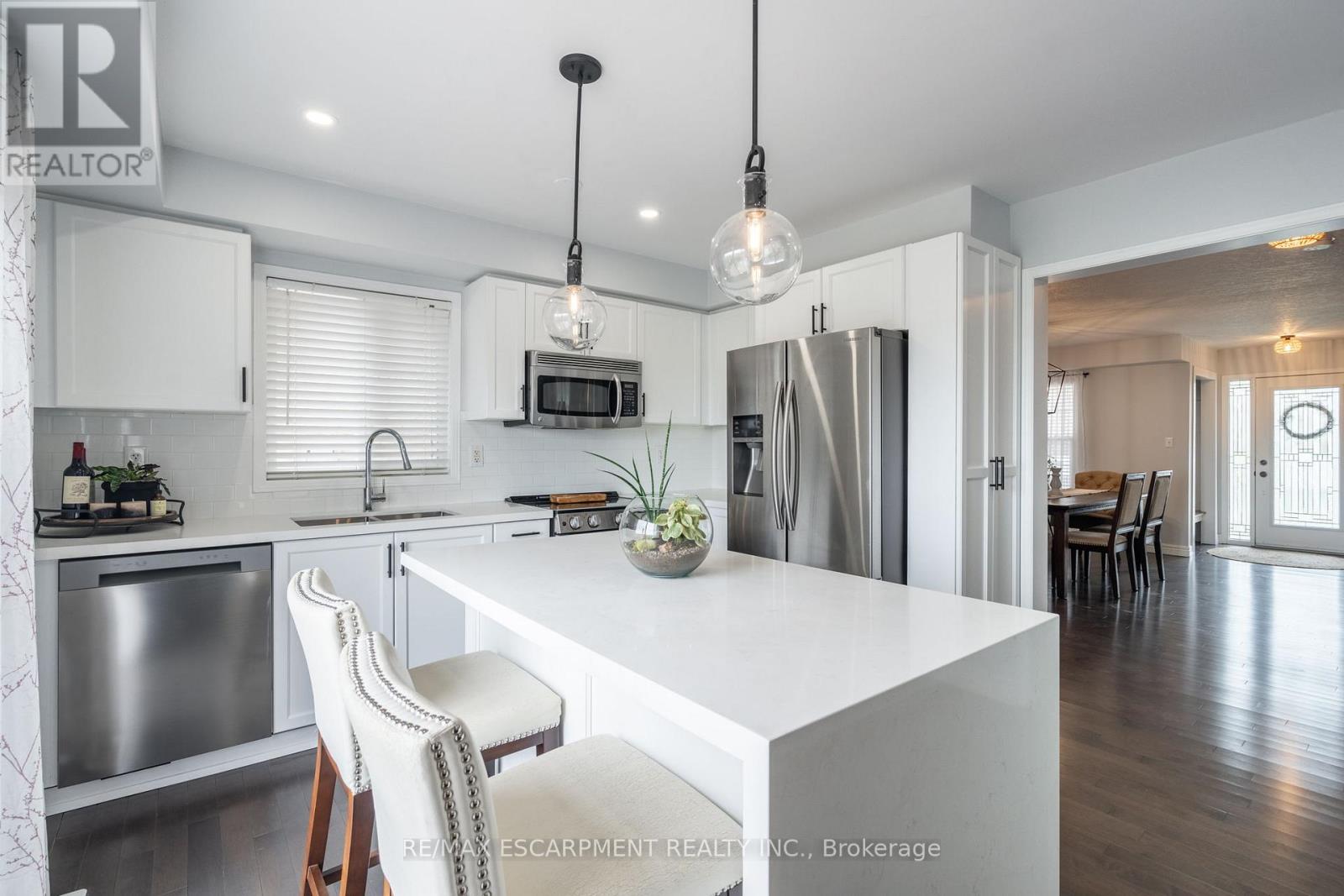 141 Voyager Pass, Hamilton, Ontario  L0R 1C0 - Photo 12 - X12384382