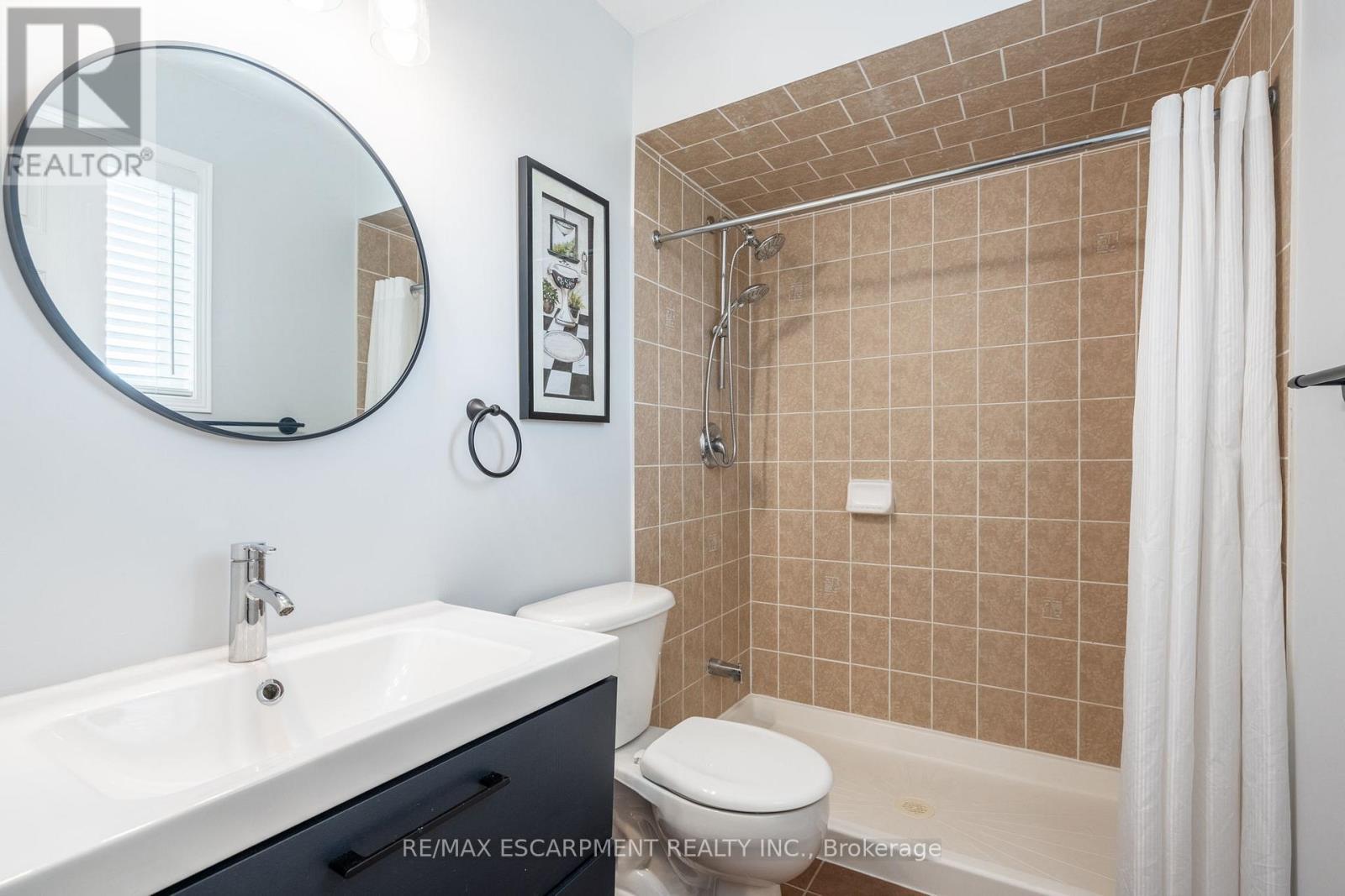141 Voyager Pass, Hamilton, Ontario  L0R 1C0 - Photo 30 - X12384382