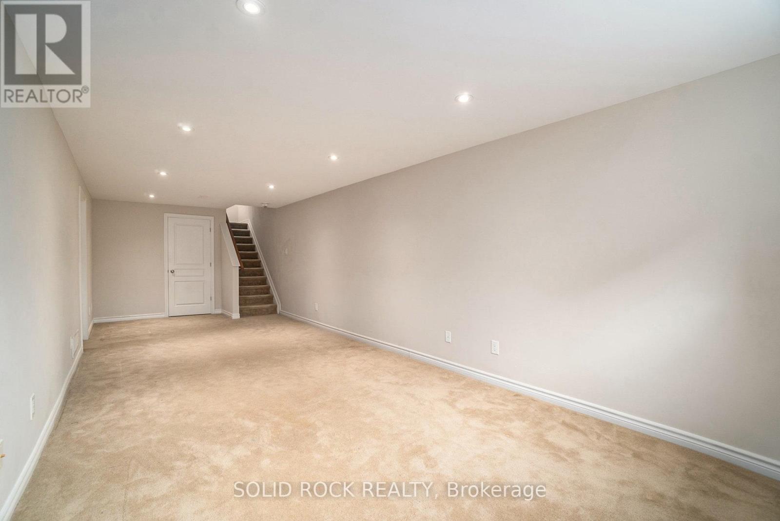 260 Dolce Crescent, Ottawa, Ontario  K4M 0E2 - Photo 20 - X12384434