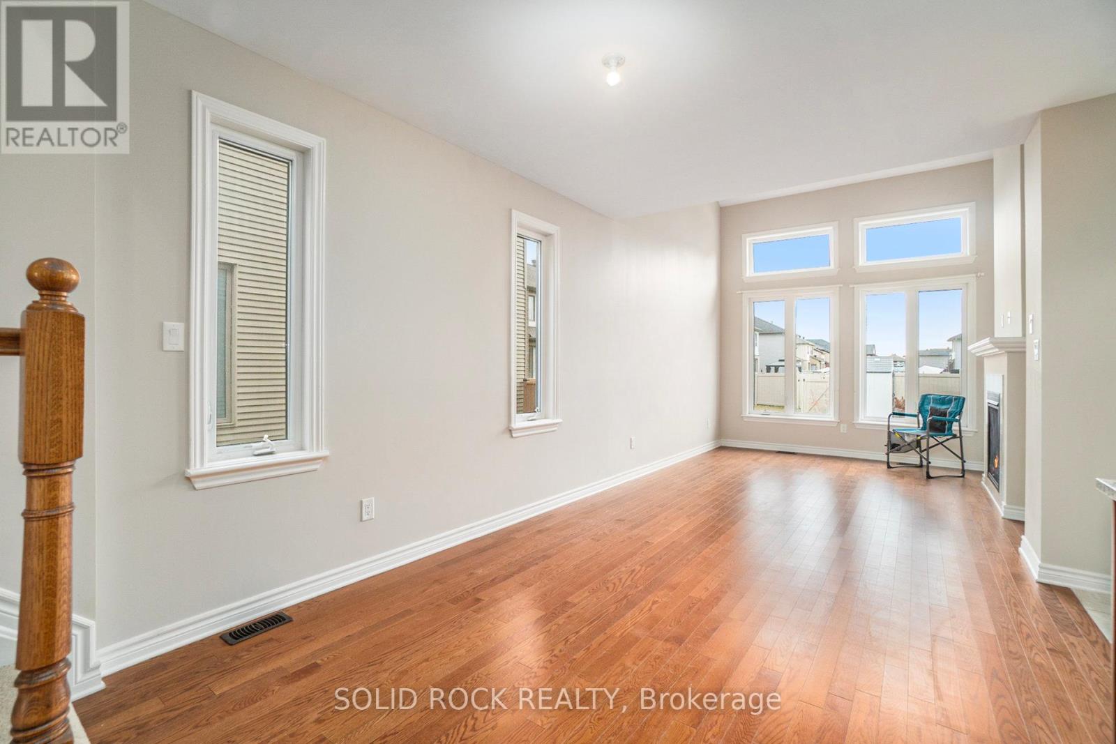 260 Dolce Crescent, Ottawa, Ontario  K4M 0E2 - Photo 7 - X12384434